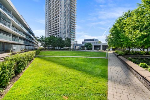 Photo 31 at 122 - 2035 Sheppard Avenue E, Henry Farm, Toronto