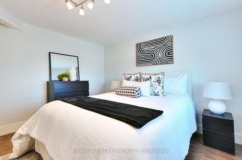 Photo 13 at 183 Earlscourt Avenue, Davenport, Toronto