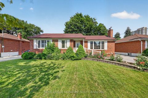 Photo 2 at 9 Lejune Road, Sullivan, Toronto