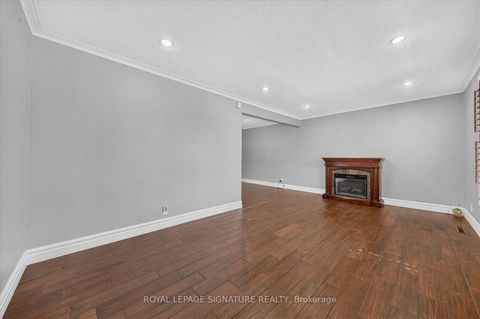 Photo 11 at 9 Lejune Road, Sullivan, Toronto
