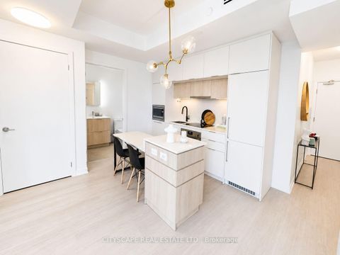 Photo 11 at 506 - 185 Alberta Avenue, Oakwood Village, Toronto
