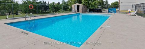 Photo 5 at 506 - 25 Sunrise Avenue, Victoria Village, Toronto