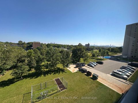 Photo 8 at 506 - 25 Sunrise Avenue, Victoria Village, Toronto