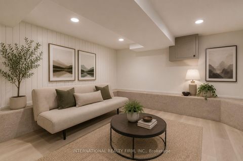 Photo 10 at 337 Glen Road, Moore Park, Toronto