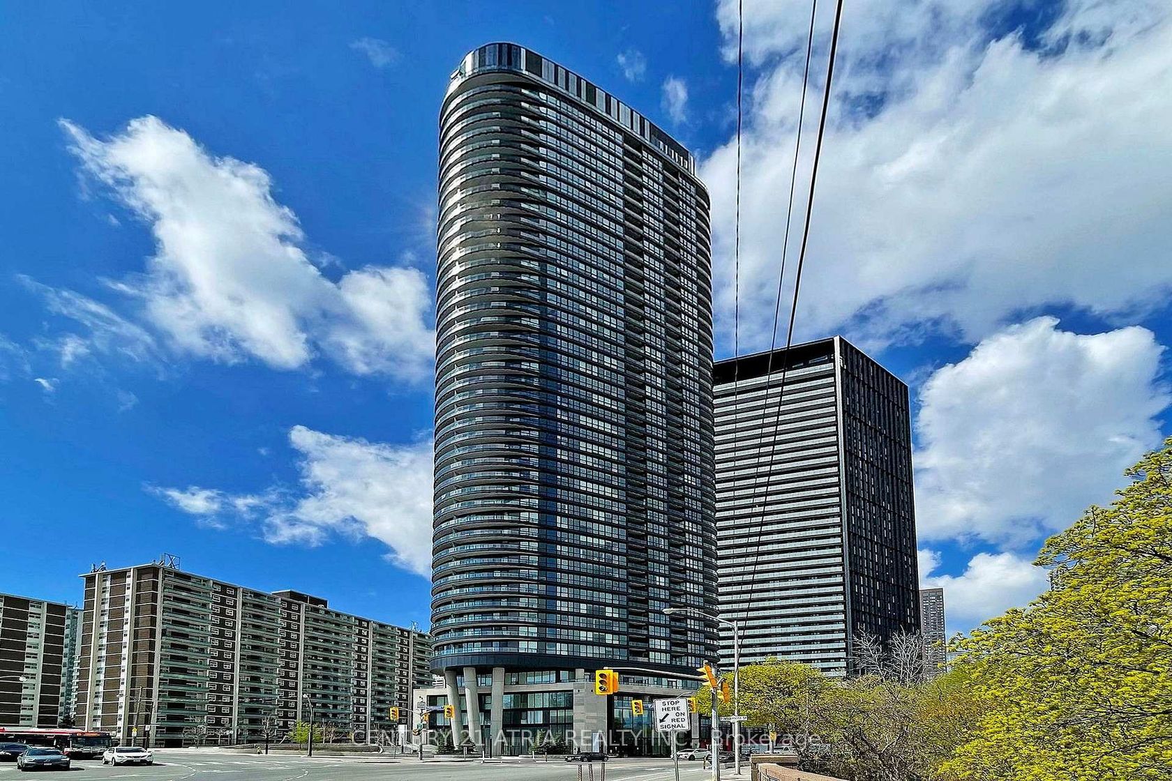 420 - 585 Bloor Street E, North St. James Town, Toronto photo number 2