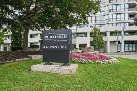 Photo 1 at 2309 - 3 Rowntree Road, Jamestown, Toronto