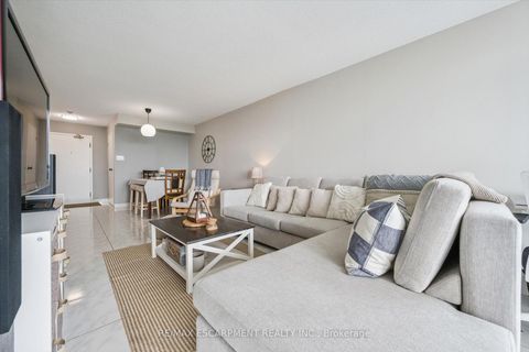Photo 10 at 2309 - 3 Rowntree Road, Jamestown, Toronto