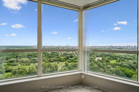 Photo 14 at 2309 - 3 Rowntree Road, Jamestown, Toronto