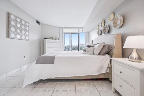 Photo 20 at 2309 - 3 Rowntree Road, Jamestown, Toronto