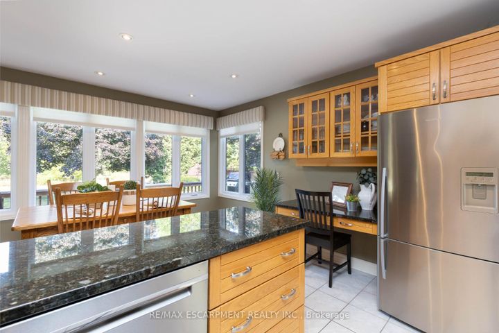 Photo 14 at 1416 Progreston Road, Carlisle, Hamilton