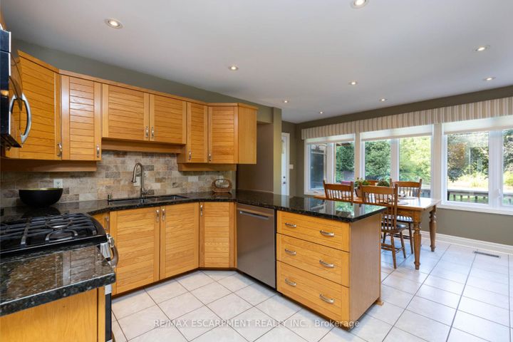Photo 15 at 1416 Progreston Road, Carlisle, Hamilton