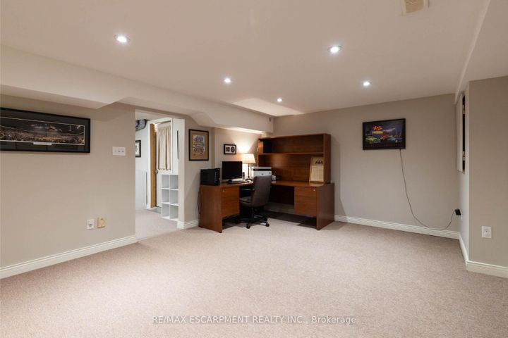 Photo 30 at 1416 Progreston Road, Carlisle, Hamilton