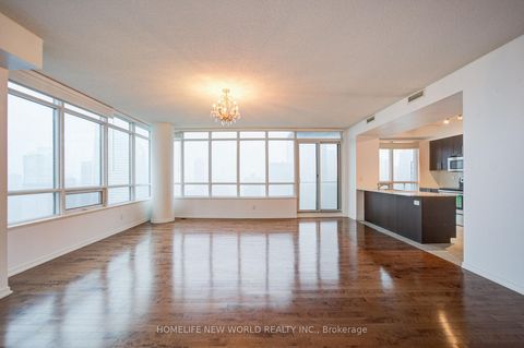 Photo 4 at 4905 - 65 Bremner Boulevard, Waterfront Communities C1, Toronto