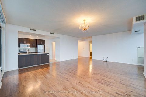 Photo 5 at 4905 - 65 Bremner Boulevard, Waterfront Communities C1, Toronto