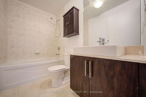 Photo 12 at 4905 - 65 Bremner Boulevard, Waterfront Communities C1, Toronto