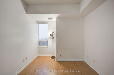 Photo 13 at 4905 - 65 Bremner Boulevard, Waterfront Communities C1, Toronto