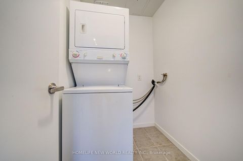 Photo 15 at 4905 - 65 Bremner Boulevard, Waterfront Communities C1, Toronto