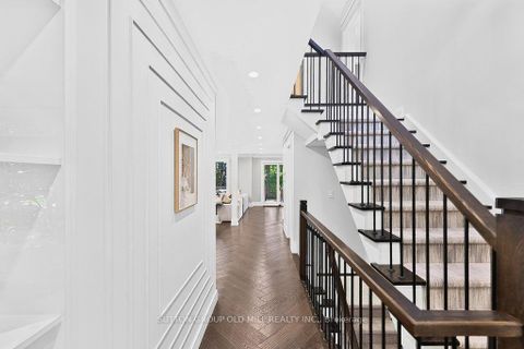 Photo 3 at 51 Princeton Road, Kingsway South, Toronto