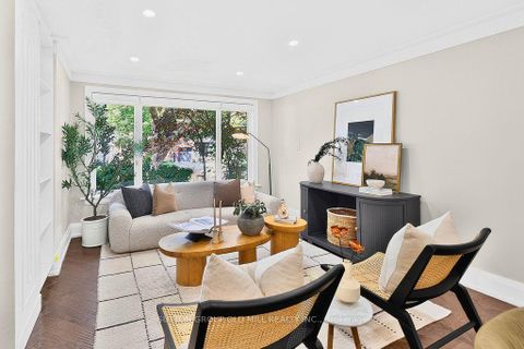 Photo 4 at 51 Princeton Road, Kingsway South, Toronto