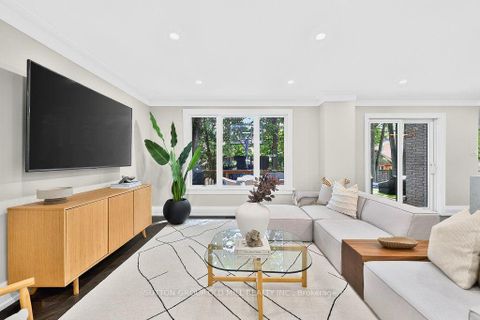 Photo 11 at 51 Princeton Road, Kingsway South, Toronto