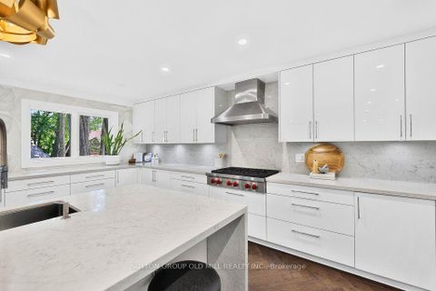 Photo 15 at 51 Princeton Road, Kingsway South, Toronto