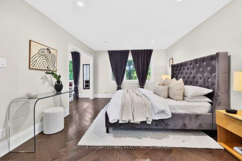 Photo 21 at 51 Princeton Road, Kingsway South, Toronto