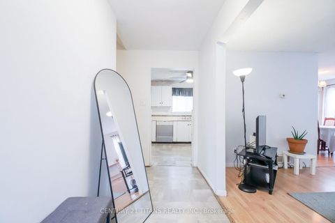 Photo 4 at 16 Proud Grove, Malvern, Toronto
