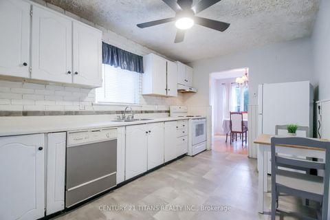 Photo 15 at 16 Proud Grove, Malvern, Toronto