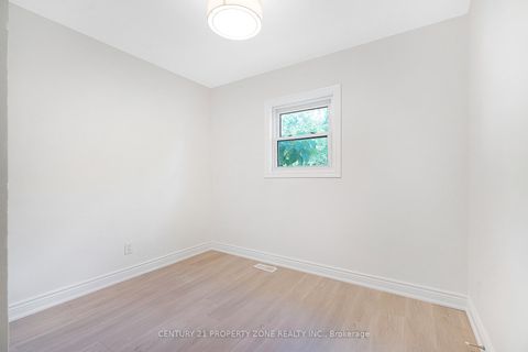 Photo 17 at 37 Adanac Drive, Cliffcrest, Toronto