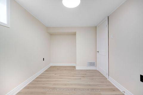 Photo 24 at 37 Adanac Drive, Cliffcrest, Toronto