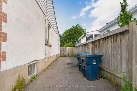 Photo 26 at 37 Adanac Drive, Cliffcrest, Toronto