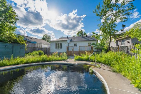 Photo 32 at 37 Adanac Drive, Cliffcrest, Toronto