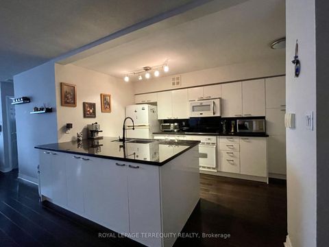 Photo 1 at 1009 - 30 Greenfield Avenue, Willowdale East, Toronto