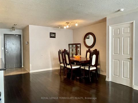 Photo 6 at 1009 - 30 Greenfield Avenue, Willowdale East, Toronto