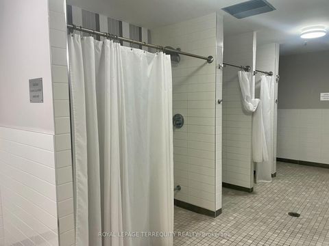 Photo 33 at 1009 - 30 Greenfield Avenue, Willowdale East, Toronto