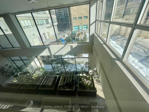 Photo 38 at 1009 - 30 Greenfield Avenue, Willowdale East, Toronto