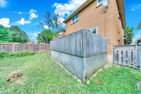 Photo 31 at 47 Velvet Crescent, East Woodbridge, Vaughan