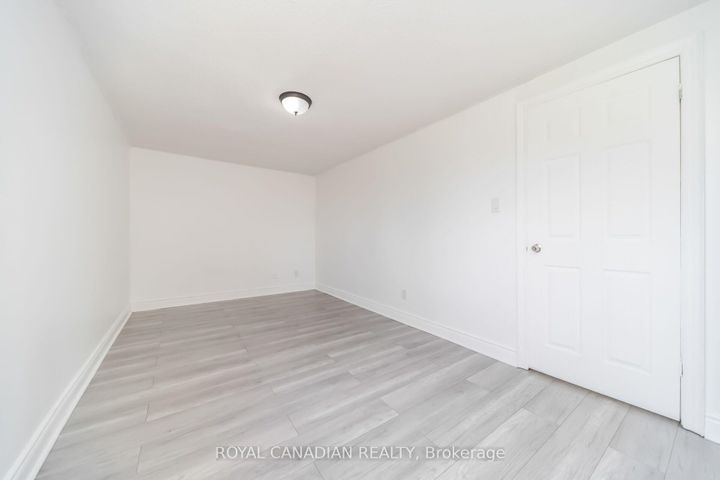 Photo 23 at 6 Damascus Drive, Clairville, Toronto