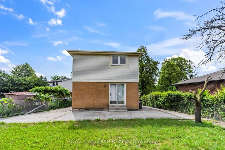 Photo 47 at 6 Damascus Drive, Clairville, Toronto