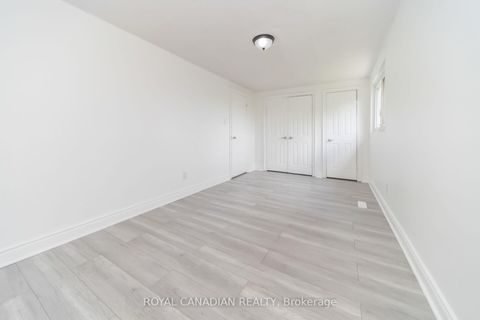 Photo 24 at 6 Damascus Drive, Clairville, Toronto