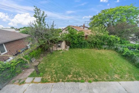Photo 25 at 6 Damascus Drive, Clairville, Toronto