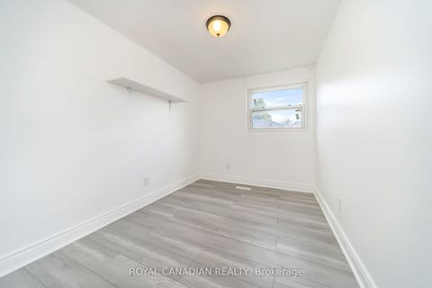 Photo 28 at 6 Damascus Drive, Clairville, Toronto