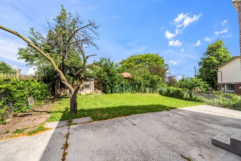 Photo 43 at 6 Damascus Drive, Clairville, Toronto
