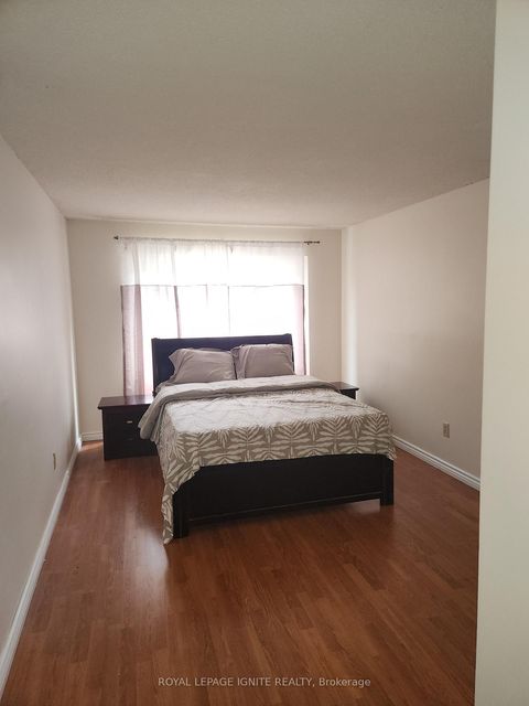 Photo 12 at 33 Lysander Court, Agincourt North, Toronto