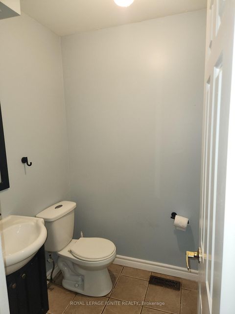 Photo 16 at 33 Lysander Court, Agincourt North, Toronto