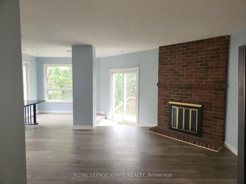 Photo 22 at 33 Lysander Court, Agincourt North, Toronto