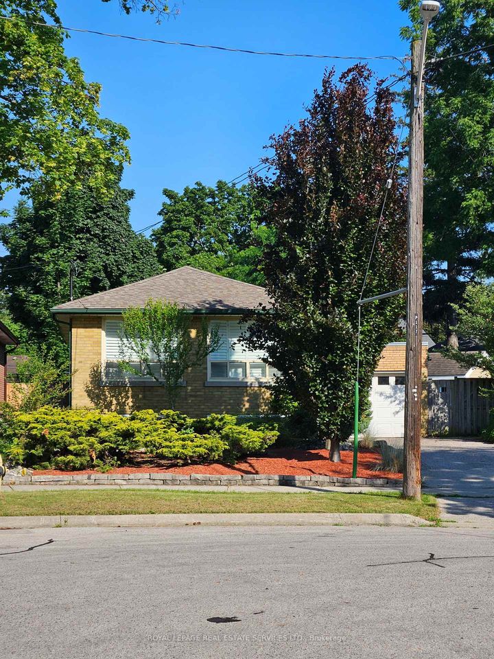 Photo 1 at 117 Westrose Avenue, Kingsway South, Toronto