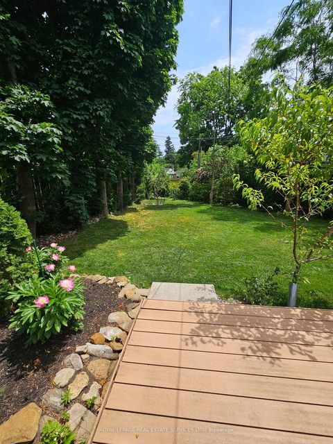 Photo 6 at 117 Westrose Avenue, Kingsway South, Toronto