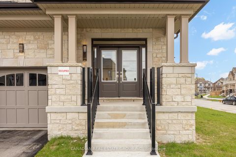 Photo 3 at 141 Danny Wheeler Boulevard, Keswick North, Georgina