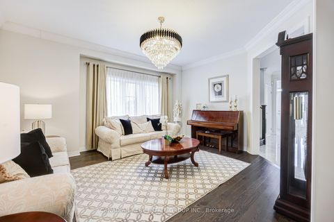 Photo 11 at 141 Danny Wheeler Boulevard, Keswick North, Georgina